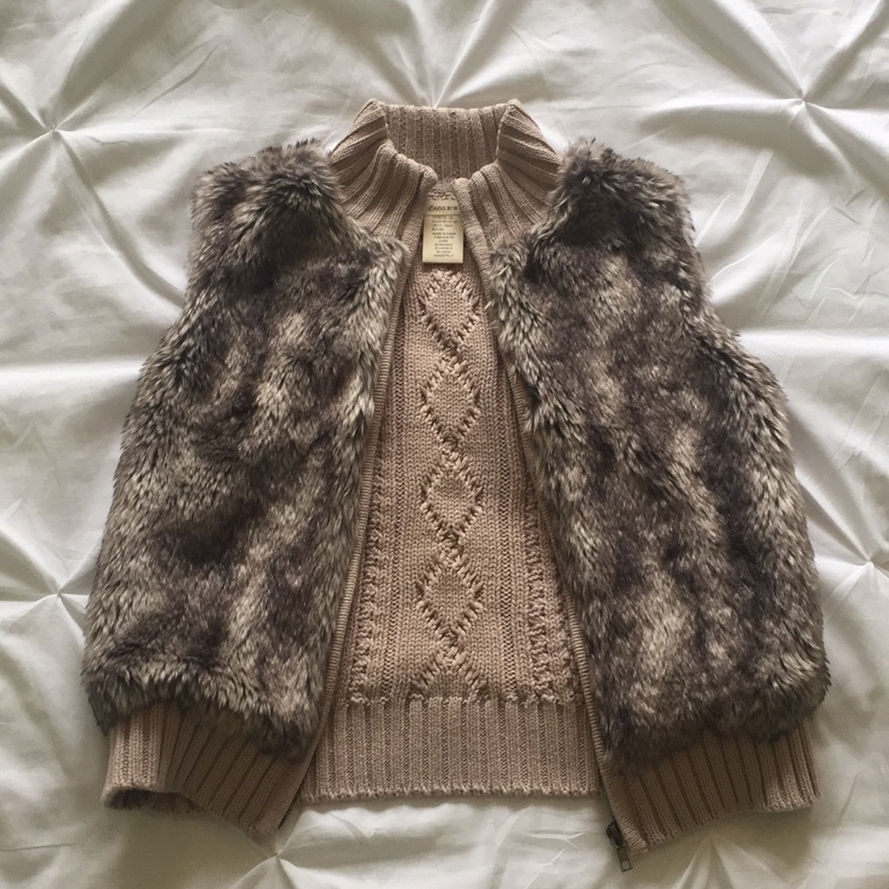 Faux fur vest🐻🍯